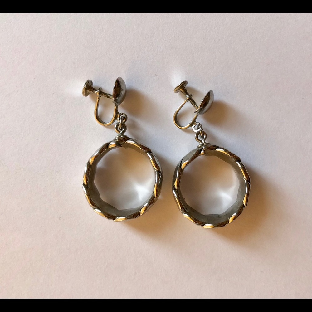 Earrings Silver Hoop Dangle Earrings 💫